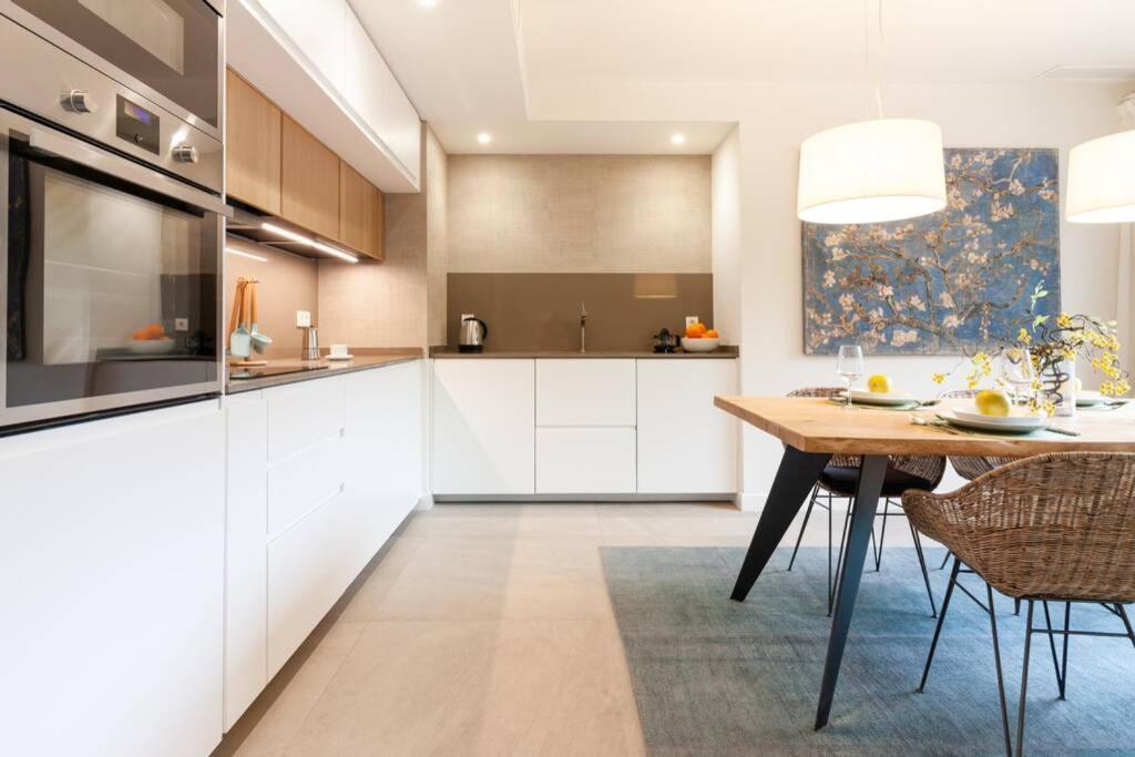 Miramar Luxury 2 Bedroom Freshapartments مالقة المظهر الخارجي الصورة
